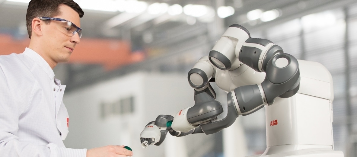 Collaborative Robots for the Pharmaceutical Industry